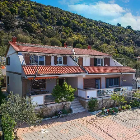 Apartman Katica-2 By Interhome