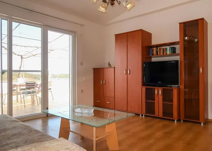 Katica-2 By Interhome *